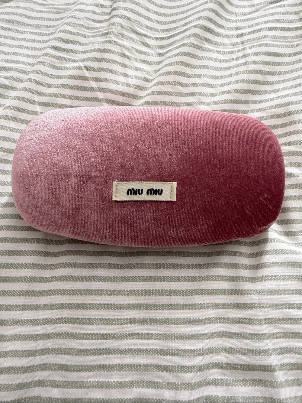 Miu Miu Black Cat eye Sunglasses with Pink Velvet Case - Women Accessories